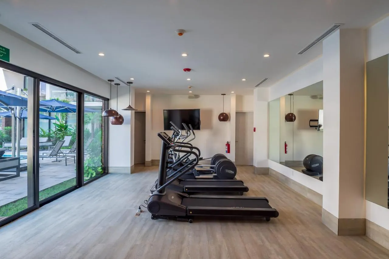 Luxury Condo Oceana, Steps From The Beach, Beach Club, Restaurant And Gym!! Playa del Carmen Apartment