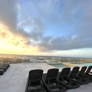  Apartamento & Ocean View / Pool,jacuzzi & Parking - 423 Musa